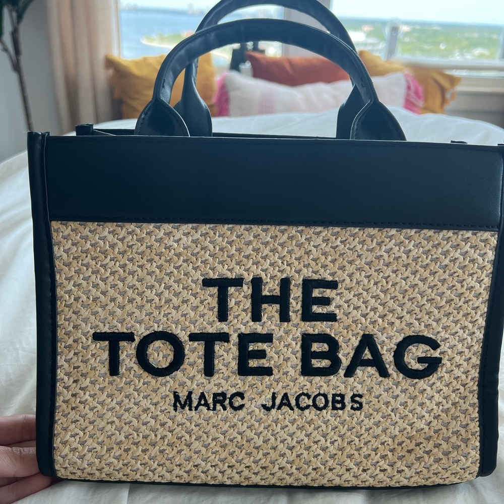 Raffia/Rattan mini tote bag